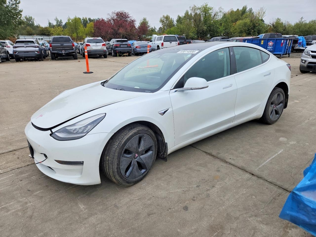 Vista de 2020 TESLA MODEL 3, ángulo 1
