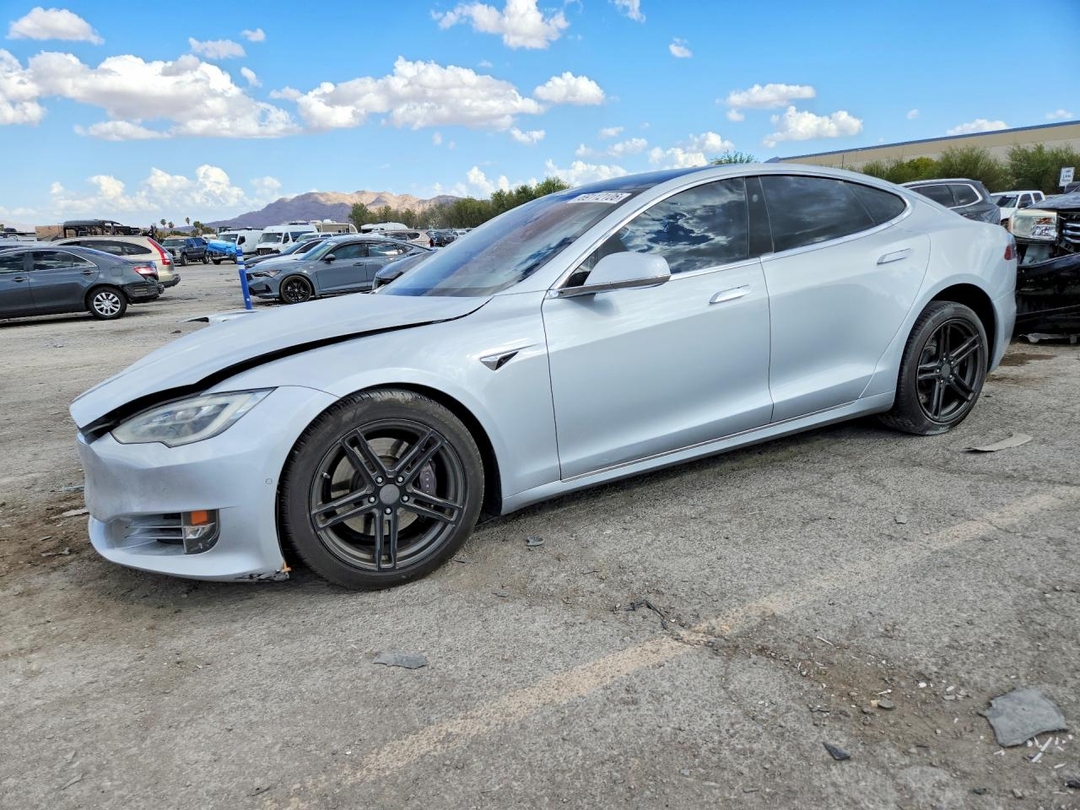 منظر 2017 TESLA MODEL S، زاوية 1