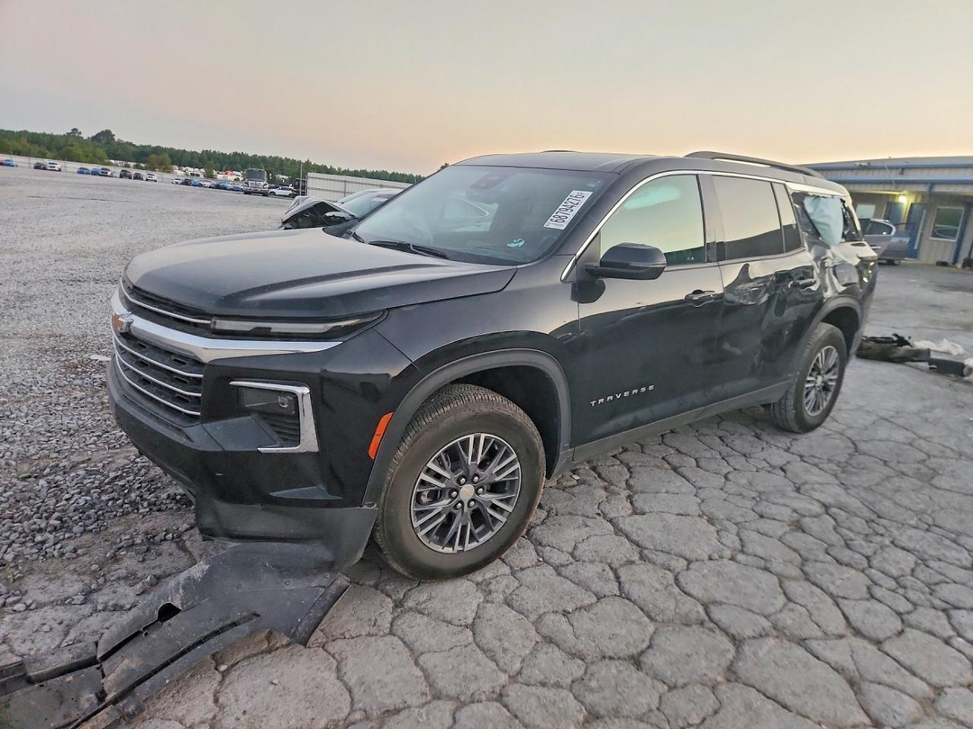 منظر 2025 CHEVROLET TRAVERSE LT، زاوية 1