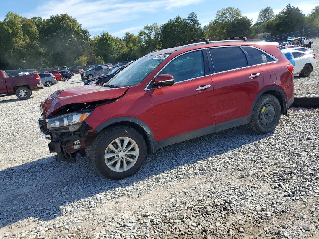 Вид 2017 KIA SORENTO LX, угол 1
