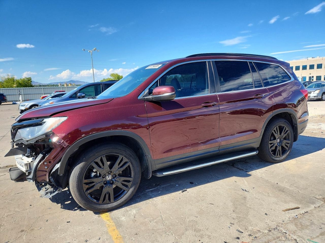 منظر 2022 HONDA PILOT SE، زاوية 1