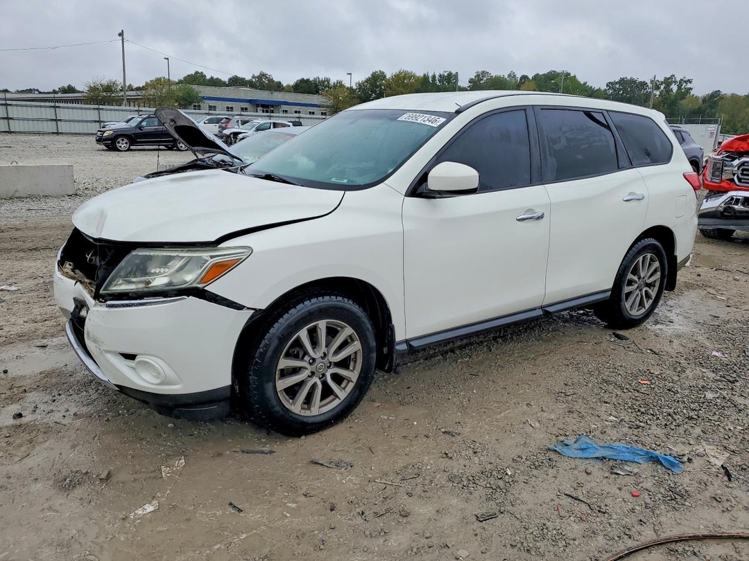 Vue de 2014 NISSAN PATHFINDER S, angle 1