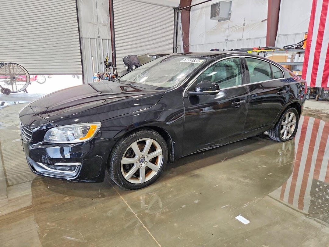 Vista de 2016 VOLVO S60 PREMIER, ángulo 1