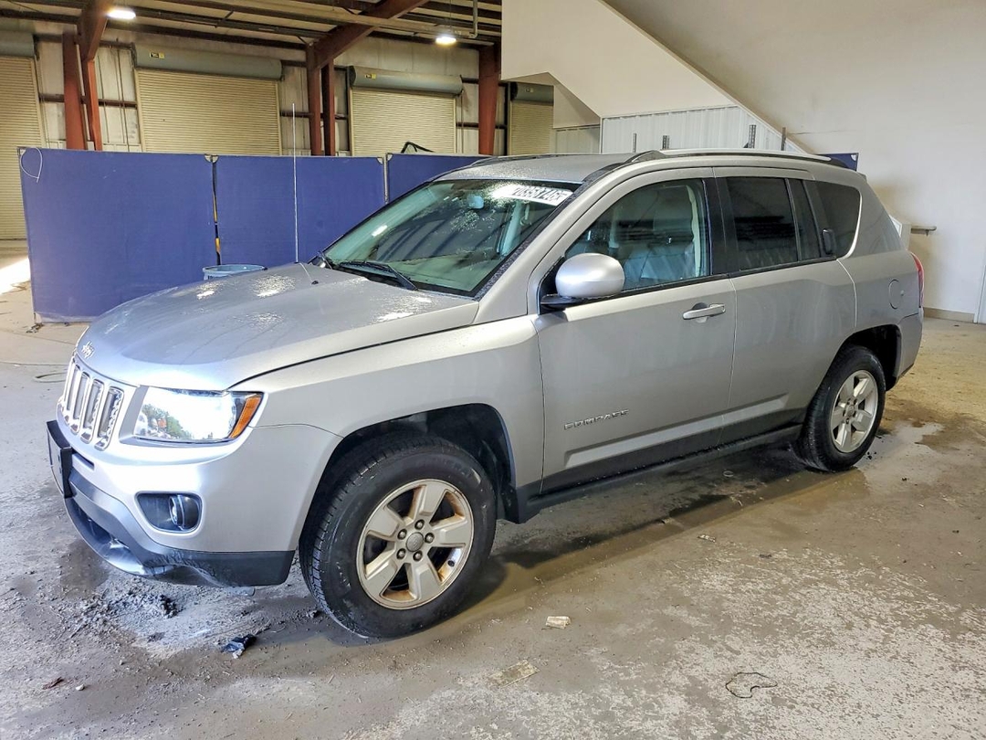 Вид 2016 JEEP COMPASS LATITUDE, угол 1