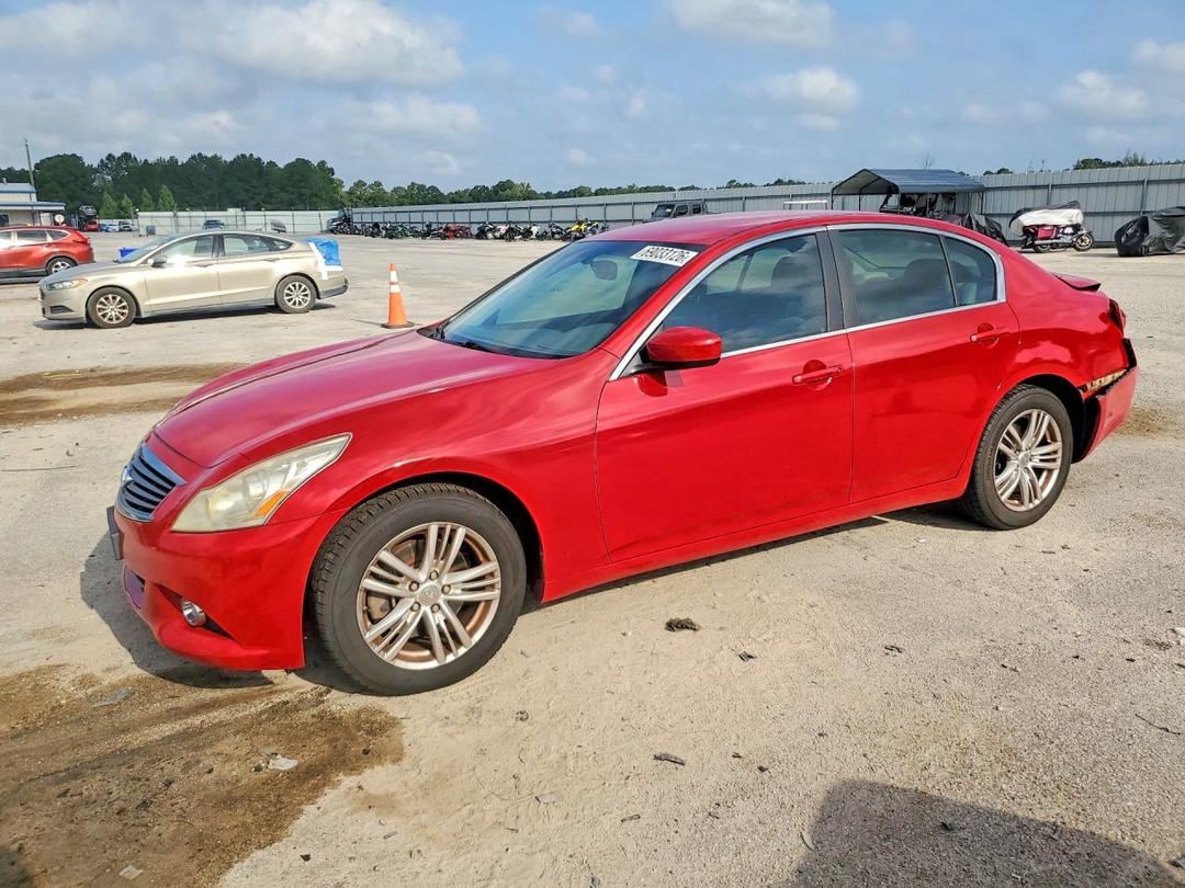 Vista de 2010 INFINITI G37 SEDAN X, ángulo 1