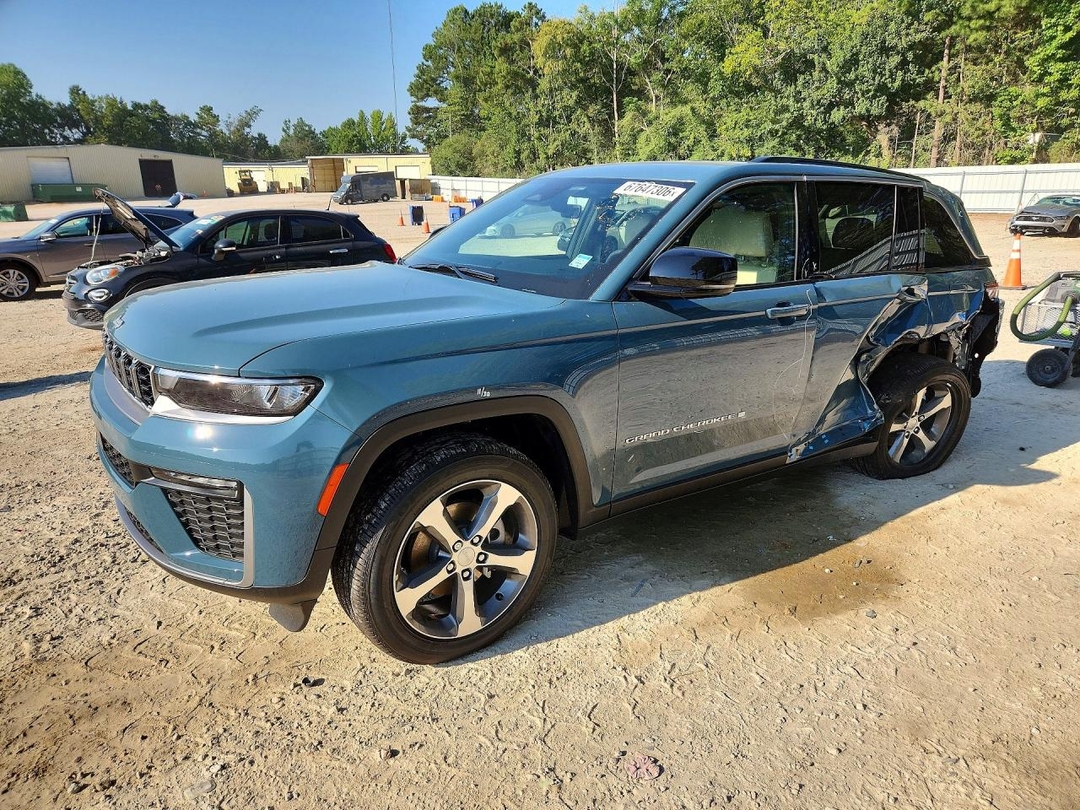منظر 2026 JEEP GRAND CHEROKEE LIMITED، زاوية 1