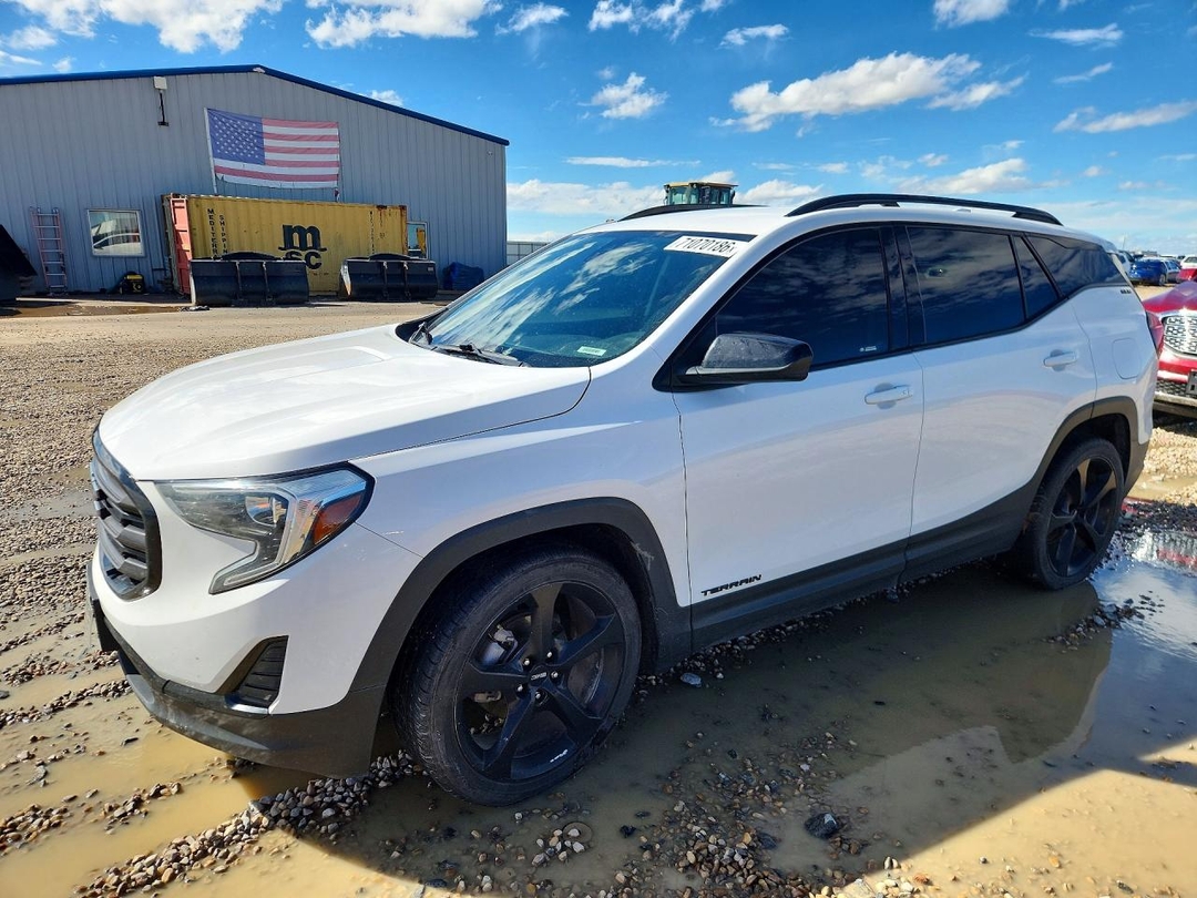 منظر 2020 GMC TERRAIN SLE، زاوية 1