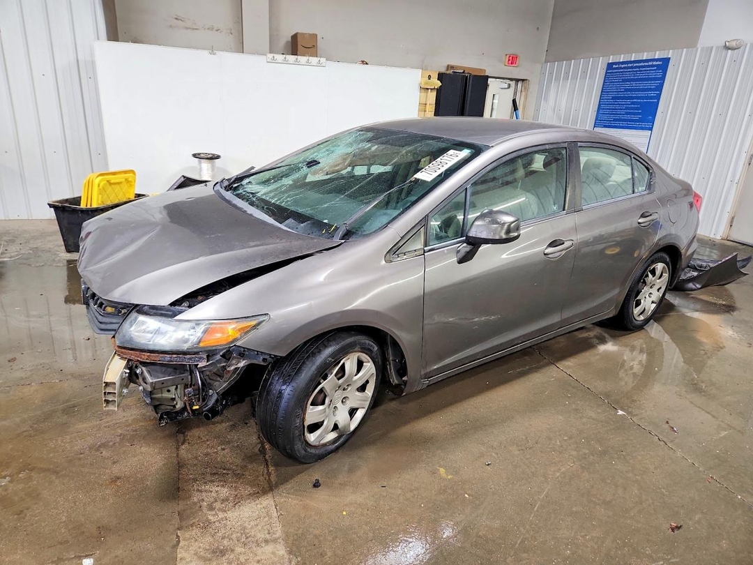 Vista de 2012 HONDA CIVIC LX, ángulo 1