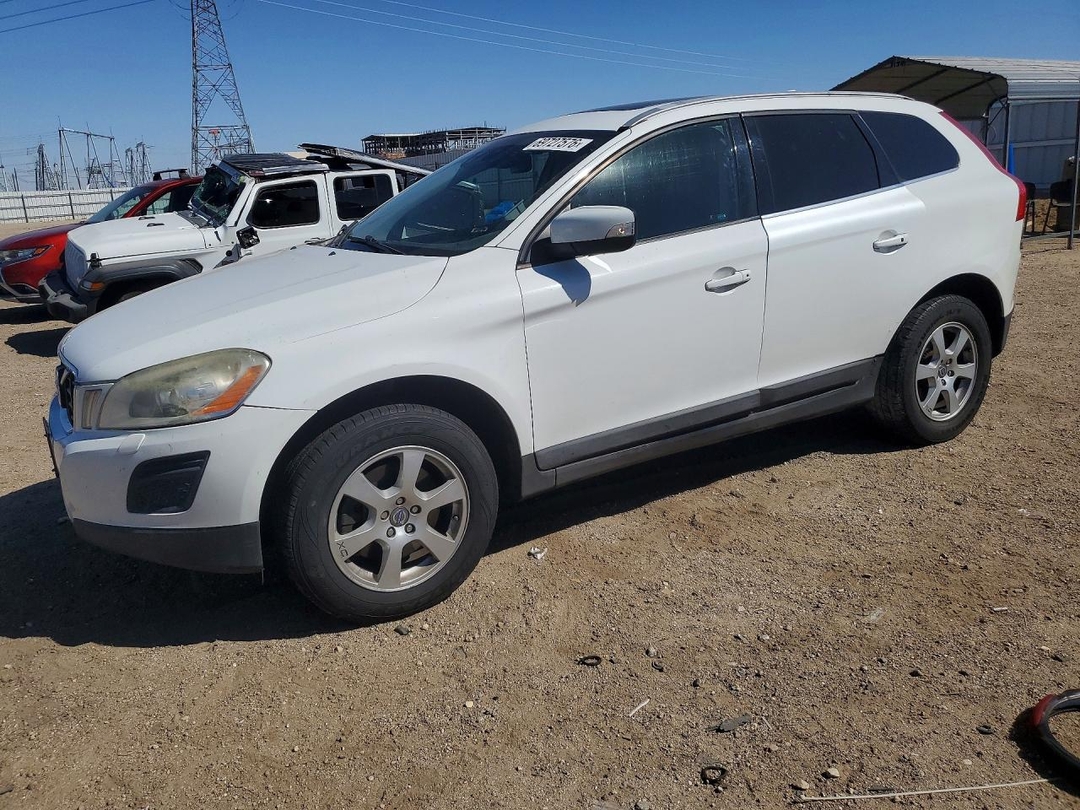 منظر 2012 VOLVO XC60 3.2، زاوية 1