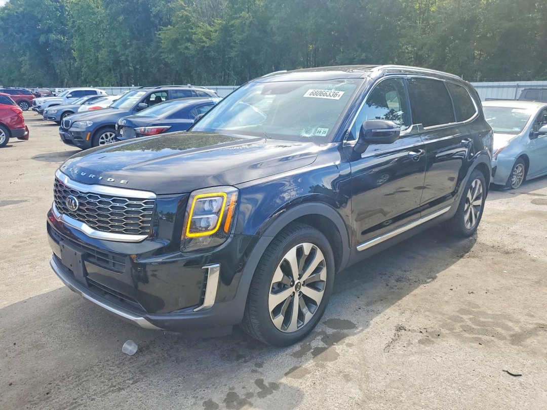 Вид 2021 KIA TELLURIDE EX, угол 1