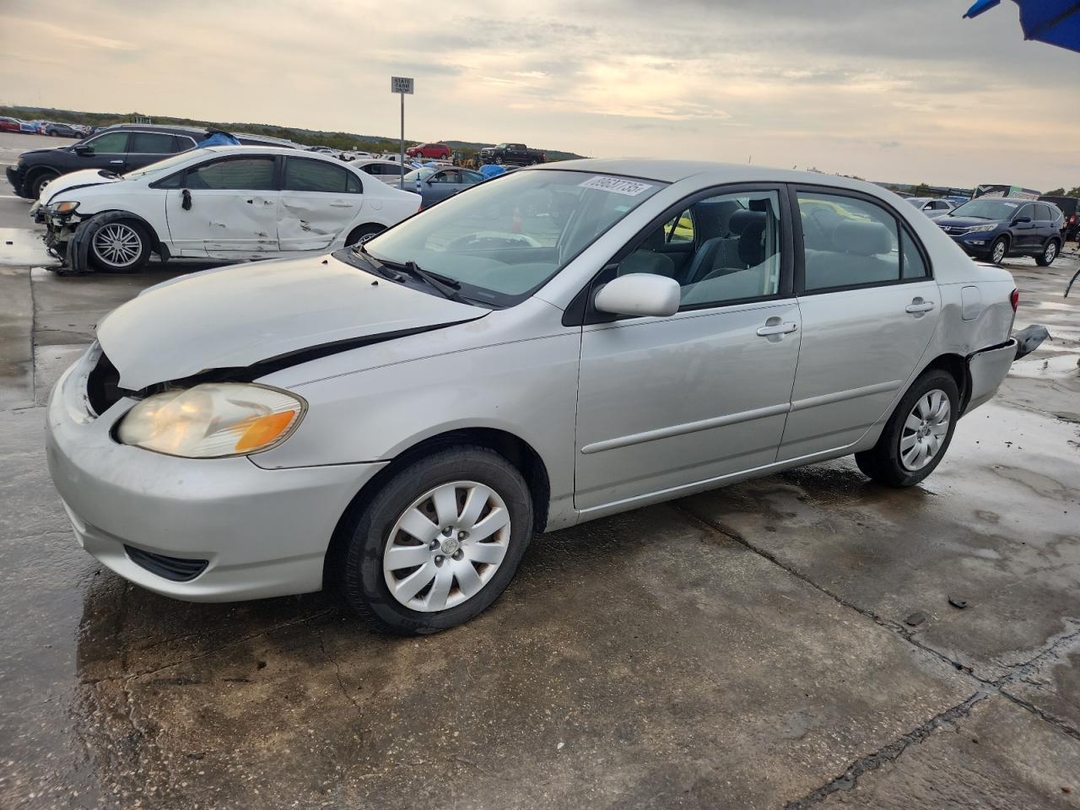 منظر 2004 TOYOTA COROLLA LE، زاوية 1