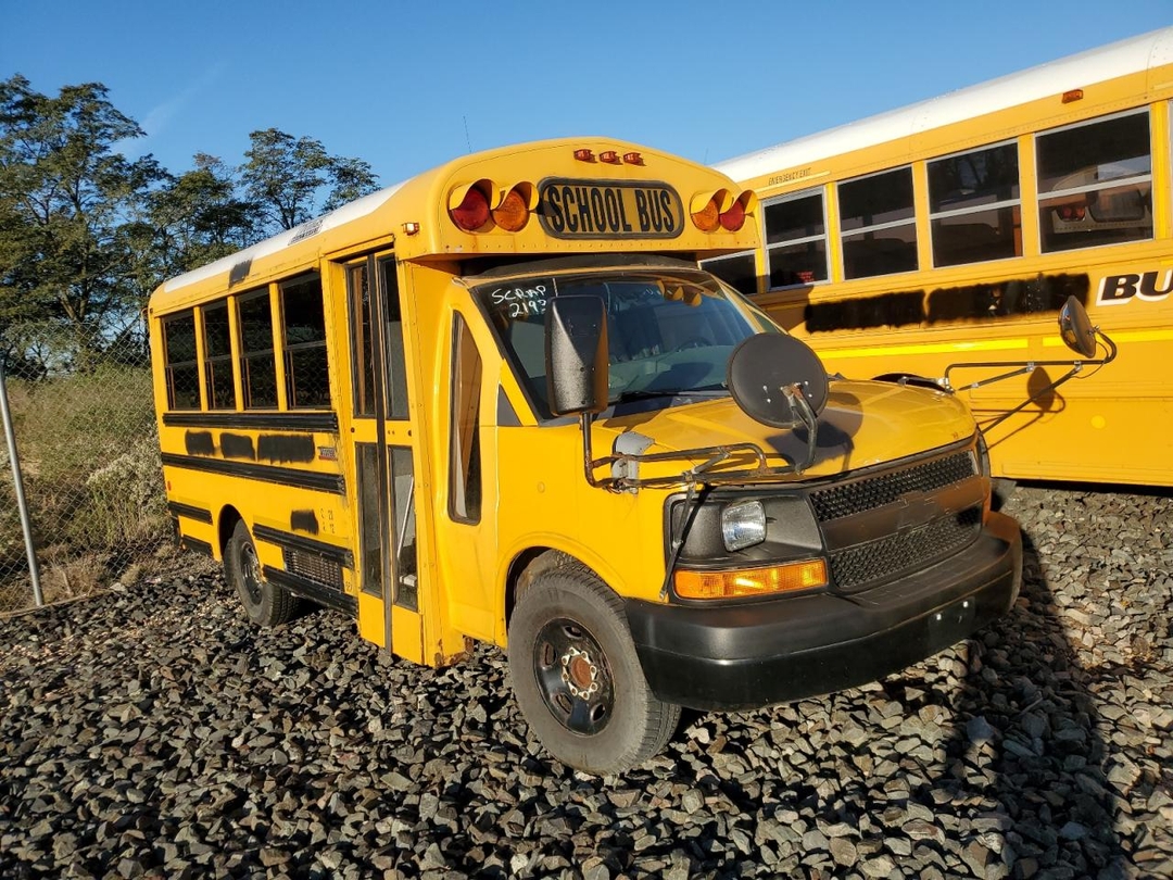 Вид 2011 THOMAS MINOTOUR G3500 - SCHOOL BUS, угол 1