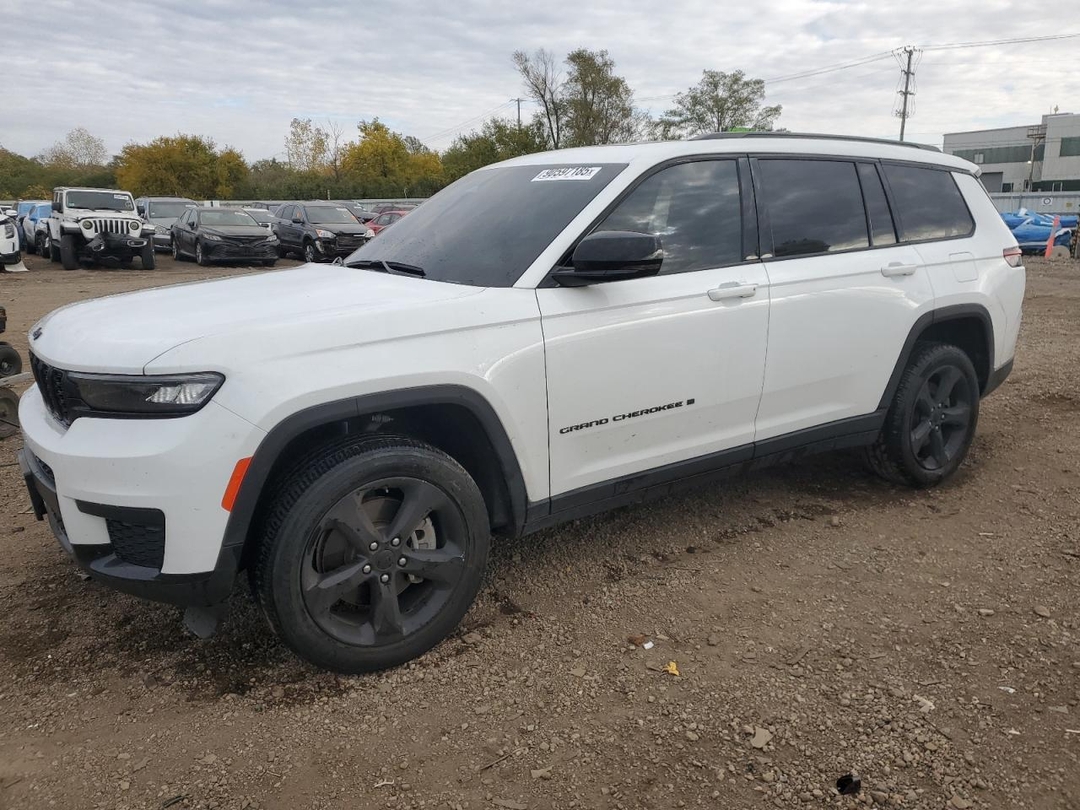 Вид 2021 JEEP GRAND CHEROKEE L LAREDO, угол 1
