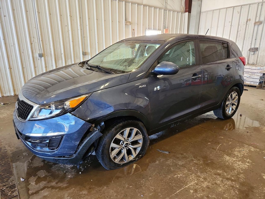 Vista de 2016 KIA SPORTAGE LX, ángulo 1