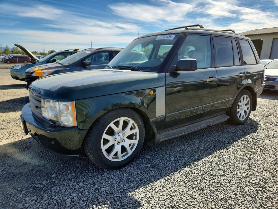 Vue de 2003 LAND ROVER RANGE ROVER HSE, angle 1
