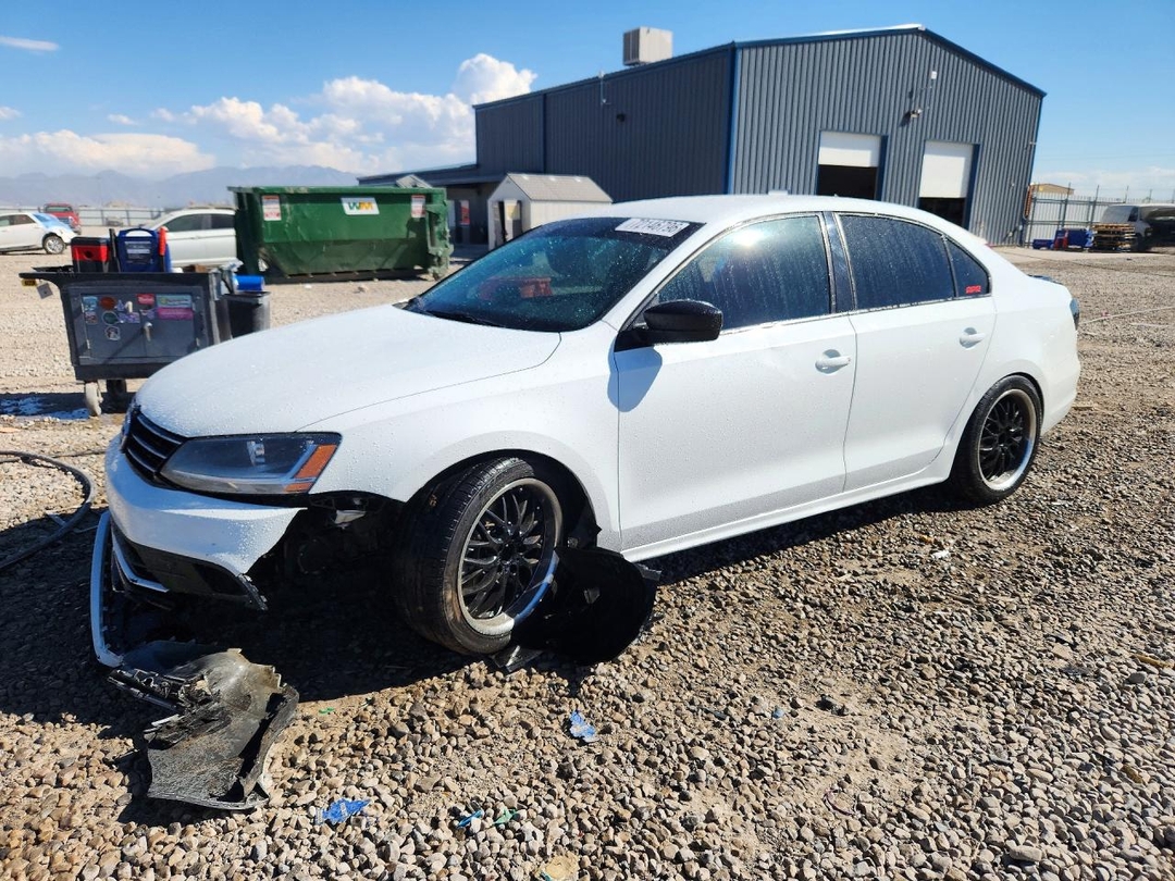 Vista de 2017 VOLKSWAGEN JETTA SPORT, ángulo 1