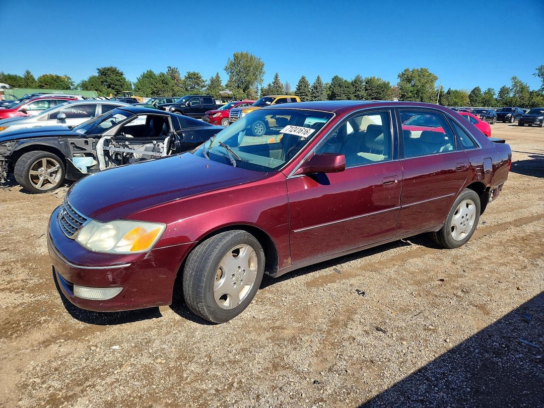 Вид 2004 TOYOTA AVALON XLS, угол 1