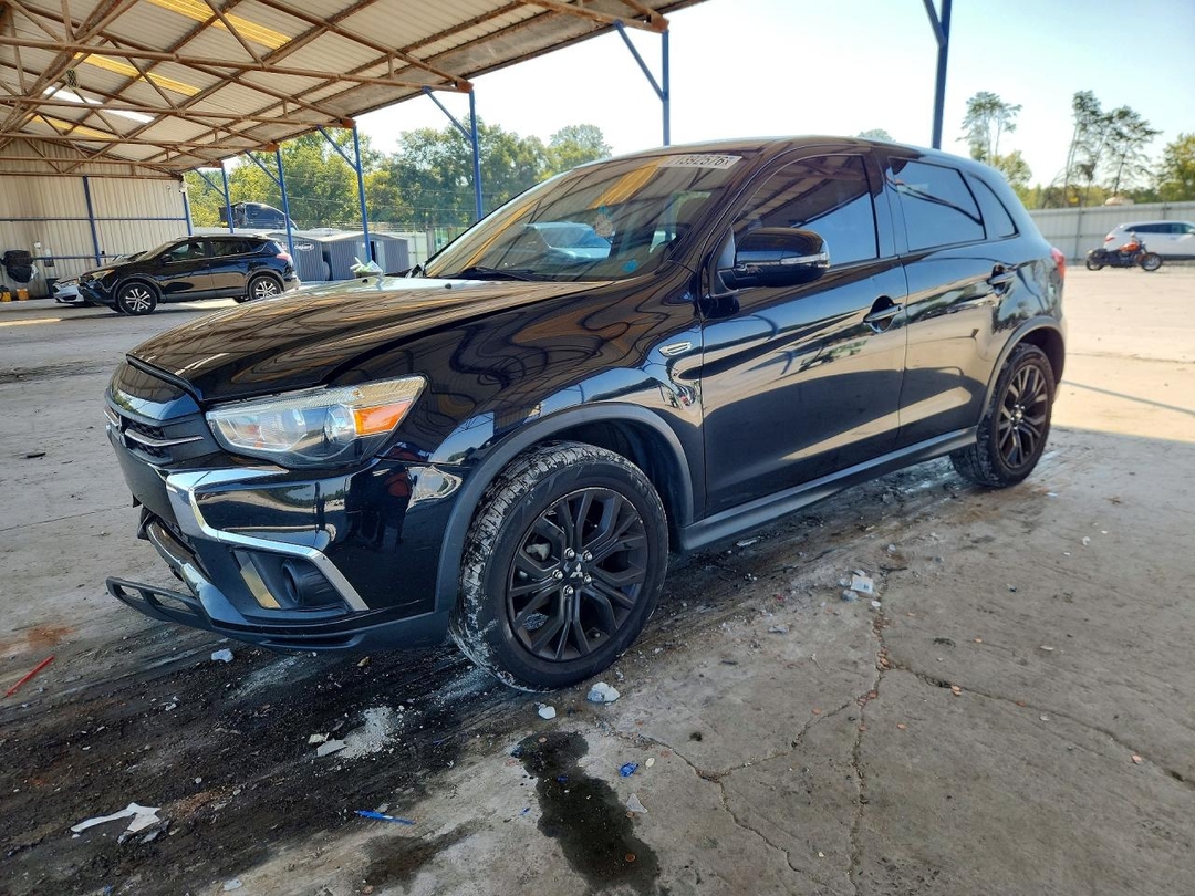 Vista de 2019 MITSUBISHI OUTLANDER SPORT ES, ángulo 1