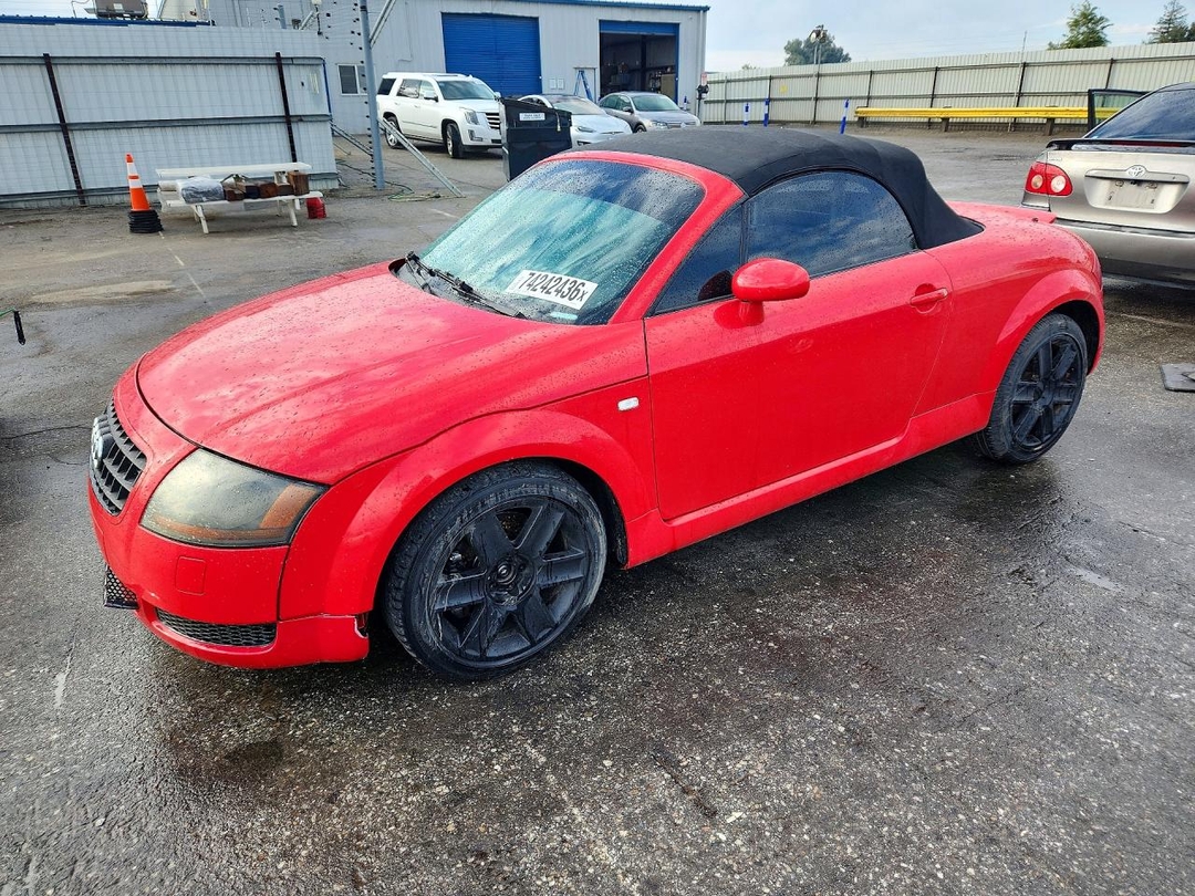 منظر 2006 AUDI TT، زاوية 1