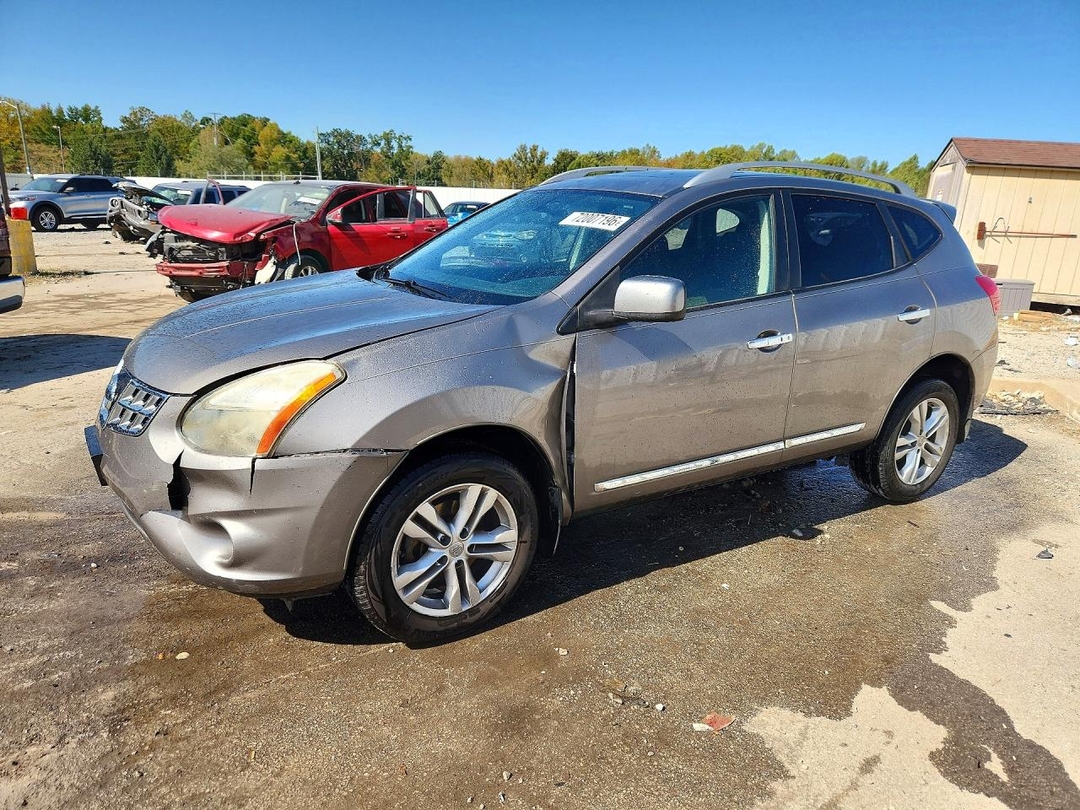 Вид 2012 NISSAN ROGUE S, угол 1