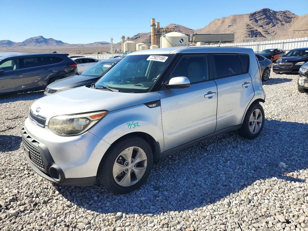 منظر 2014 KIA SOUL BASE، زاوية 1