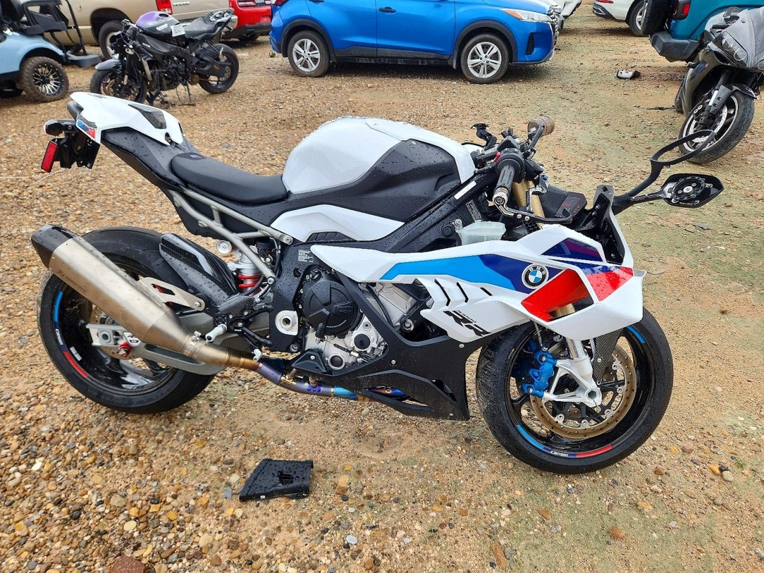 منظر 2026 BMW S 1000 RR، زاوية 1