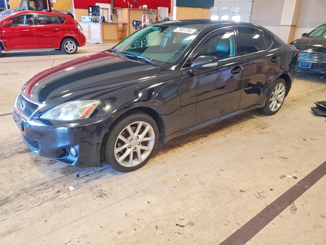 Vista de 2012 LEXUS IS 250, ángulo 1