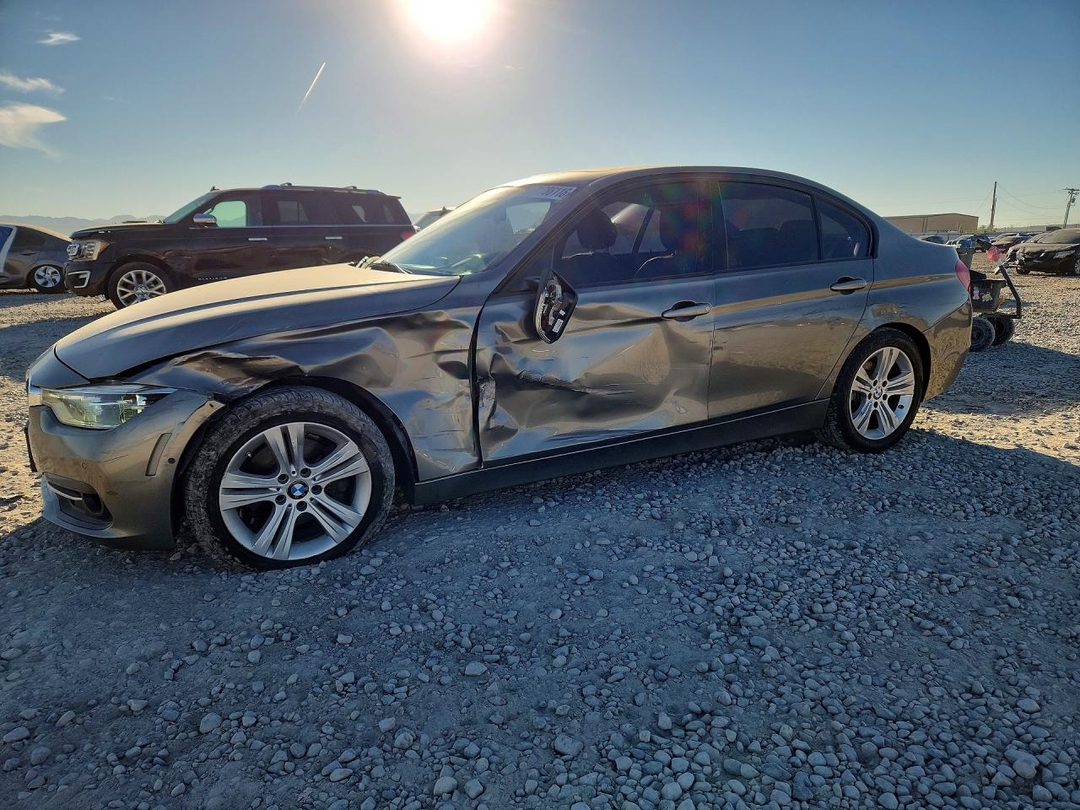 Вид 2016 BMW 328 XI SULEV, угол 1