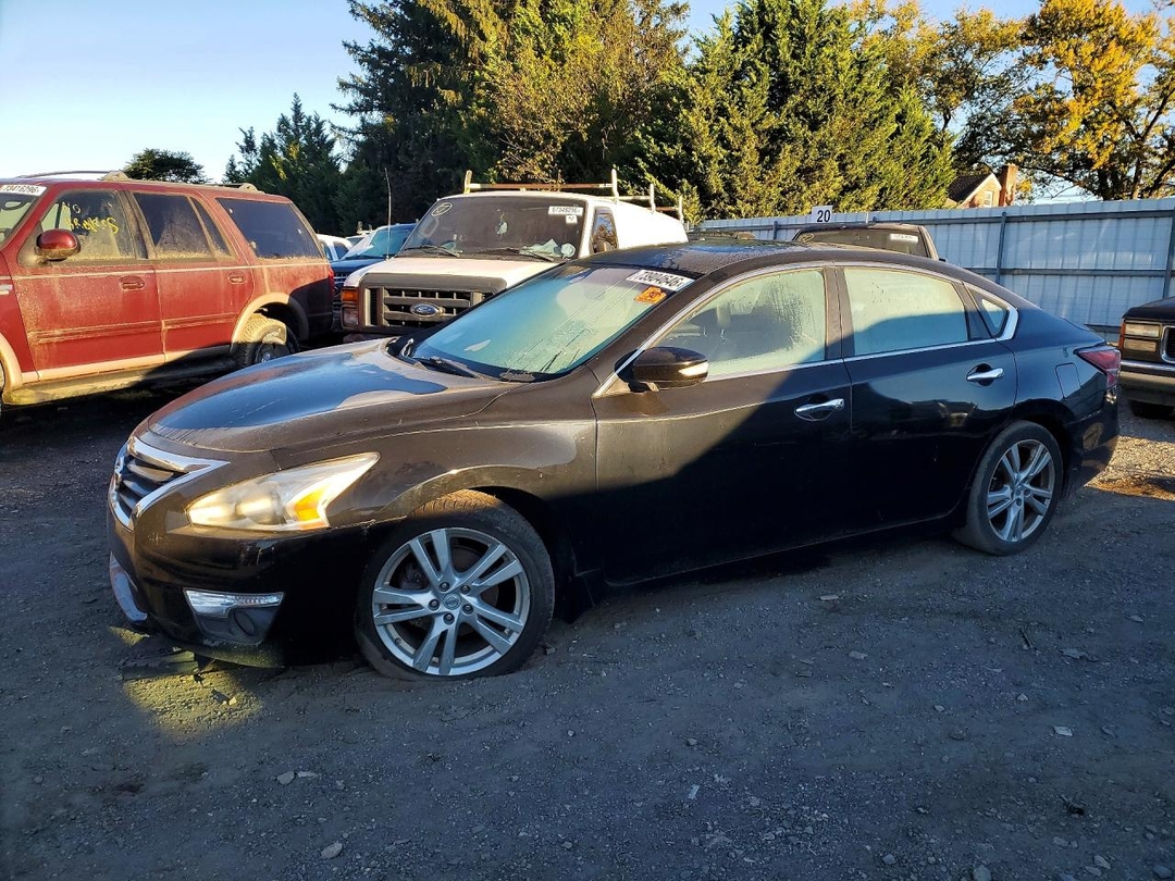 منظر 2014 NISSAN ALTIMA 3.5 SL، زاوية 1
