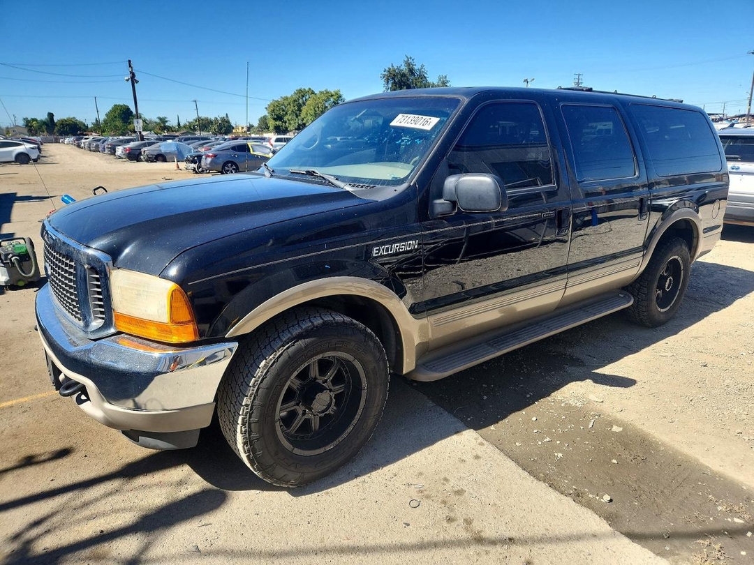 منظر 2001 FORD EXCURSION LIMITED، زاوية 1