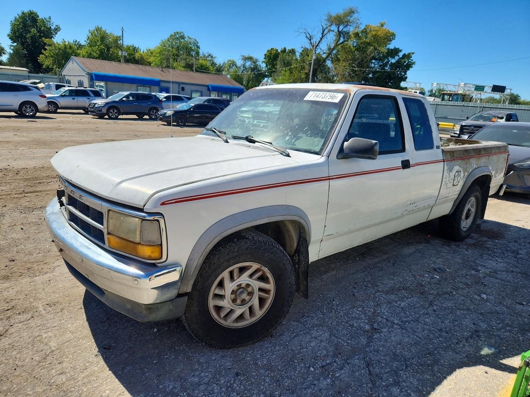Vue de 1993 DODGE DAKOTA, angle 1