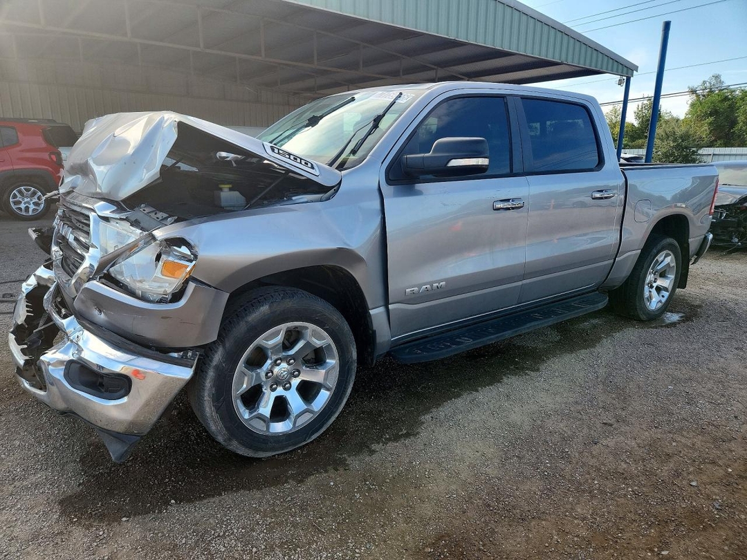Вид 2019 RAM 1500 BIG HORN/LONE STAR, угол 1