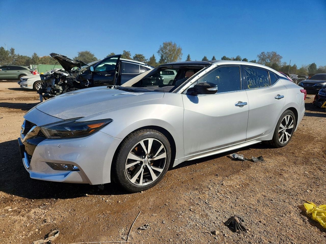 Vedere 2018 NISSAN MAXIMA 3.5 SL, unghi 1