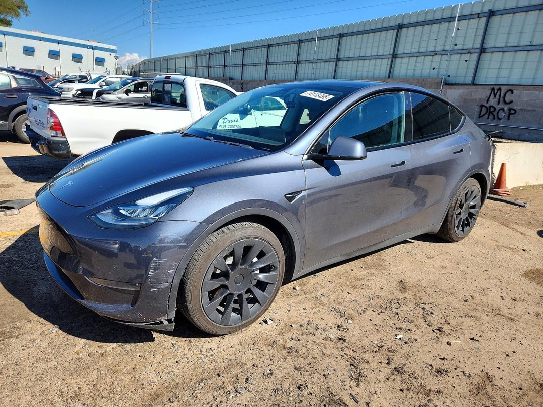 منظر 2020 TESLA MODEL Y، زاوية 1