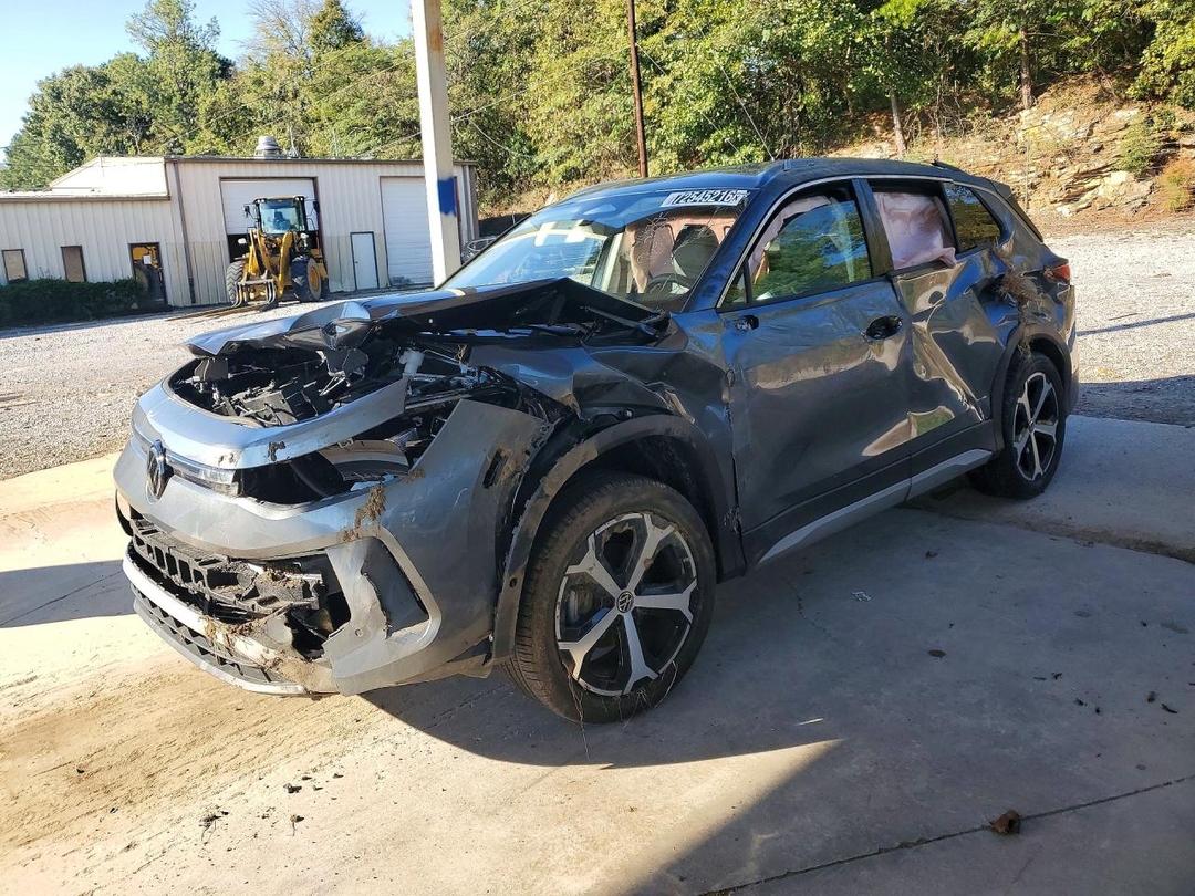 Vista de 2026 VOLKSWAGEN TIGUAN SE, ángulo 1