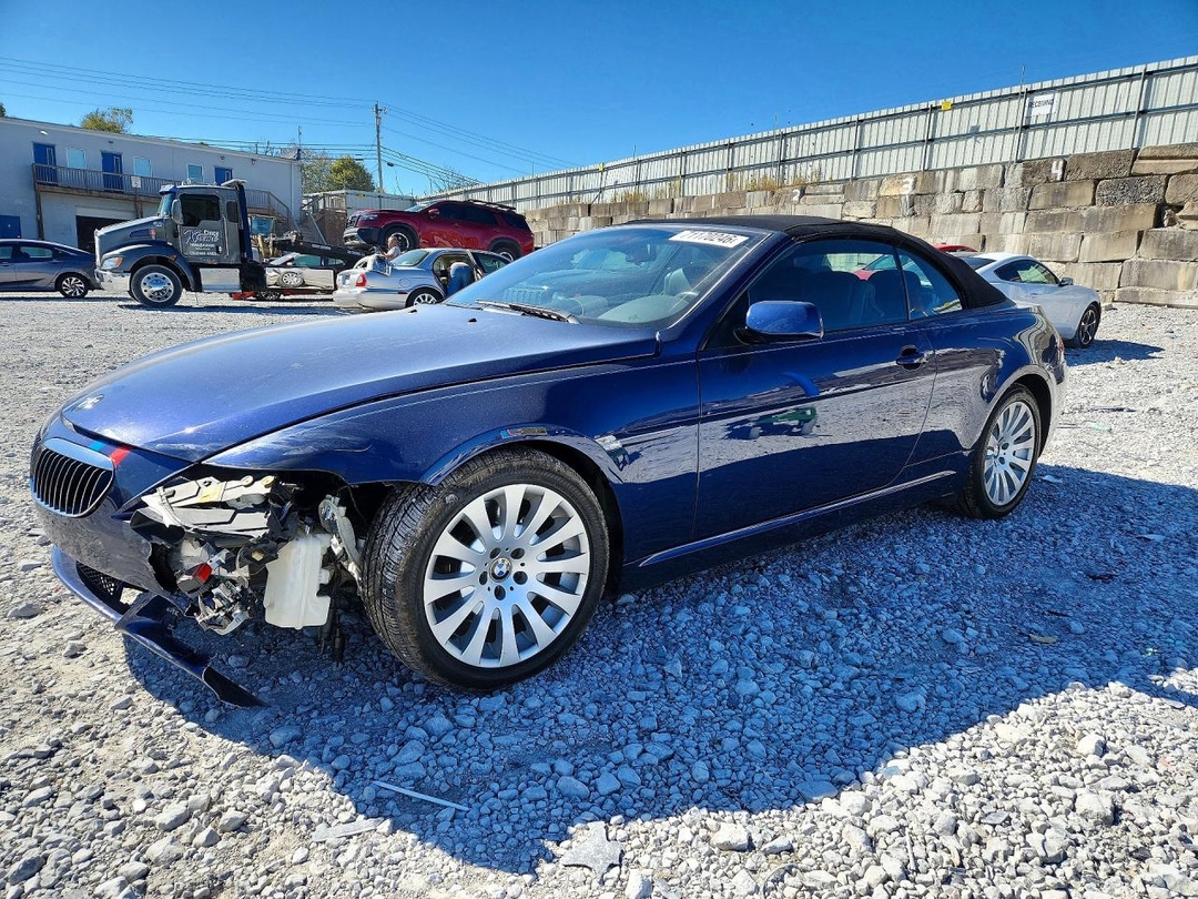 Vue de 2004 BMW 645 CI AUTOMATIC, angle 1