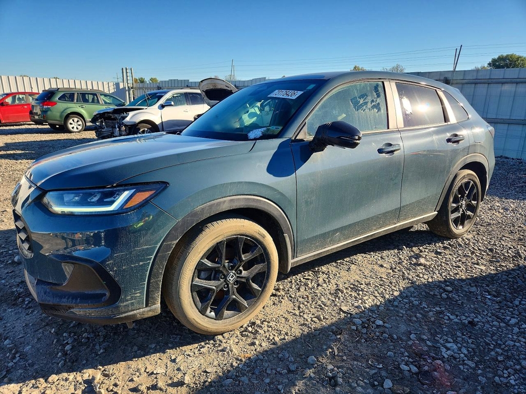 Vista de 2025 HONDA HR-V SPORT, ángulo 1