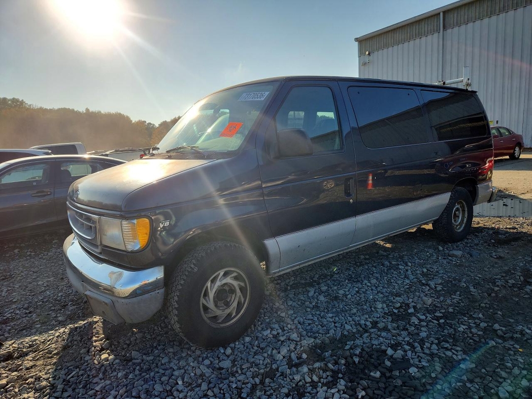 Вид 1999 FORD ECONOLINE E150 WAGON, угол 1