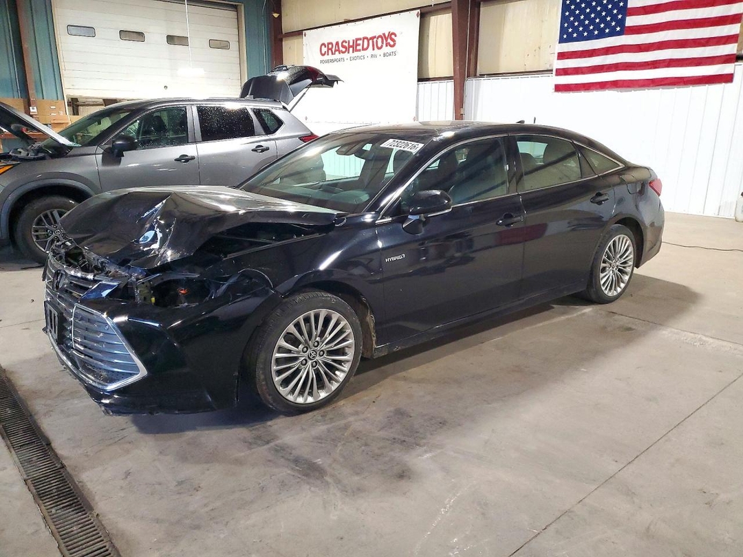 Vue de 2021 TOYOTA AVALON LIMITED, angle 1