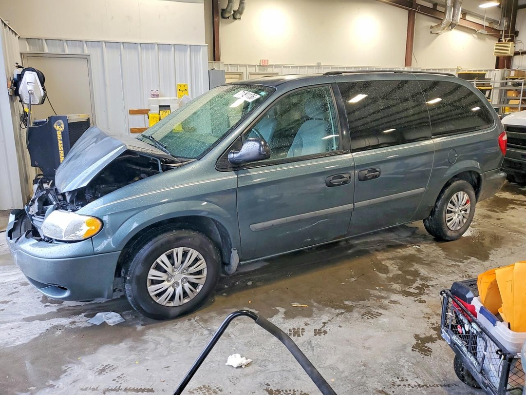 Vue de 2006 DODGE GRAND CARAVAN SE, angle 1
