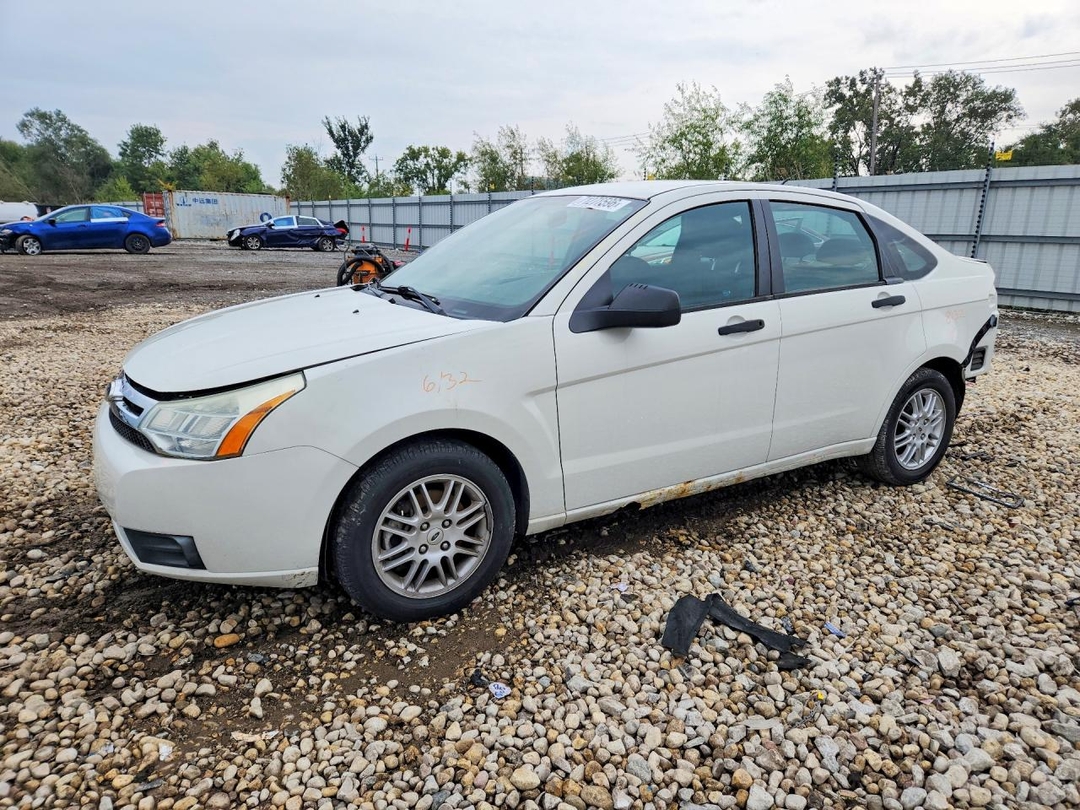 Vista de 2011 FORD FOCUS SE, ángulo 1