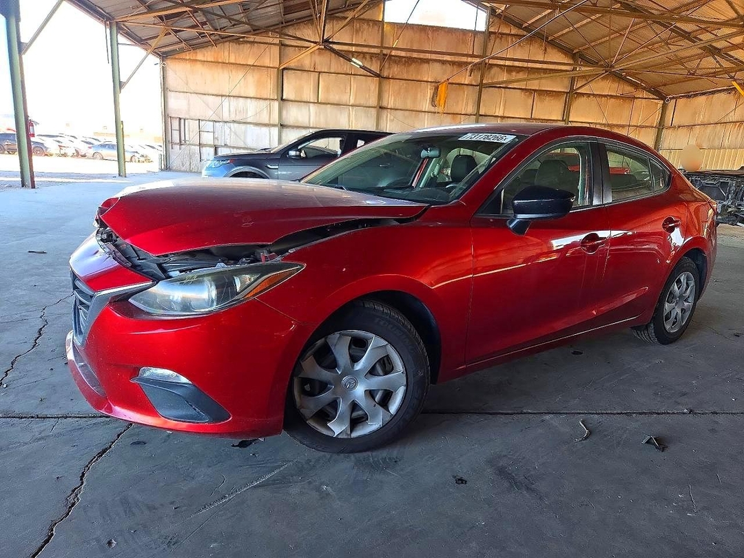 Vista de 2015 MAZDA 3 SV, ángulo 1
