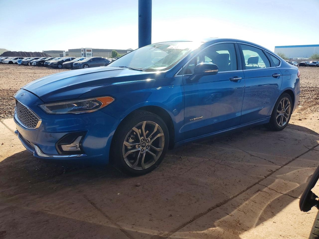 Вид 2019 FORD FUSION TITANIUM, угол 1