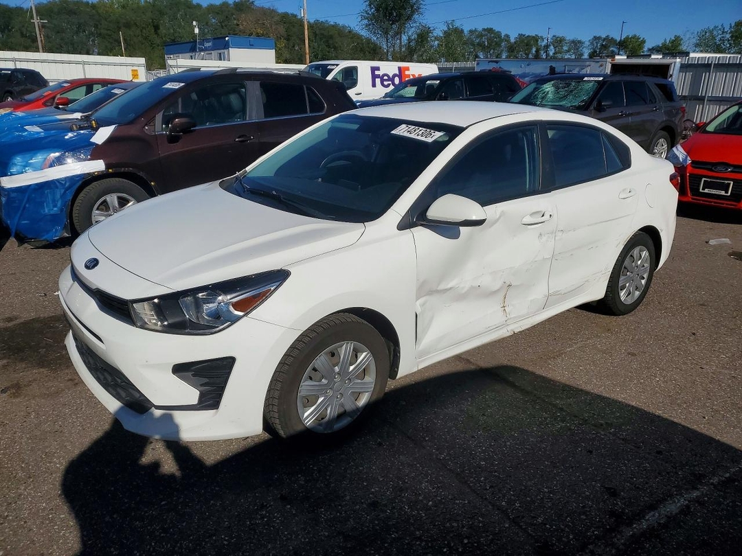 منظر 2021 KIA RIO S، زاوية 1