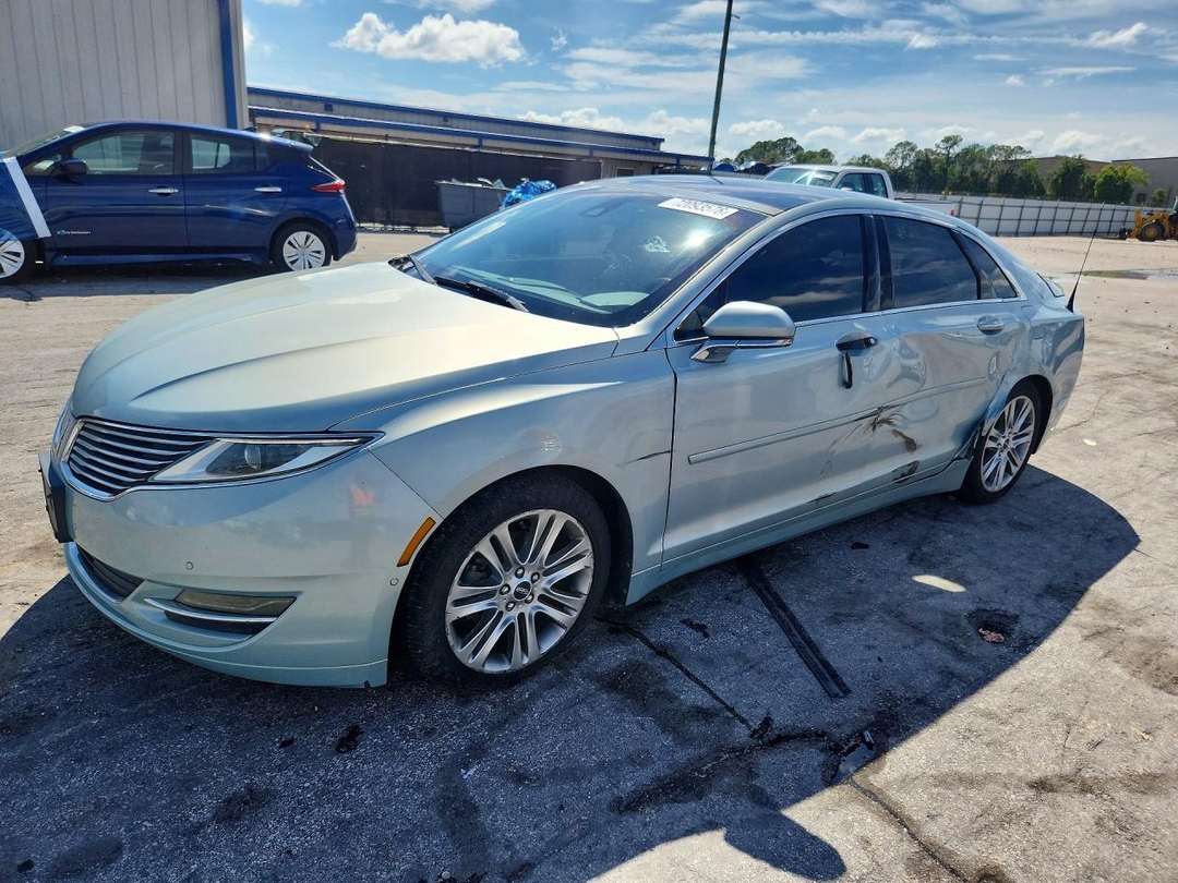 Vista de 2014 LINCOLN MKZ HYBRID, ángulo 1