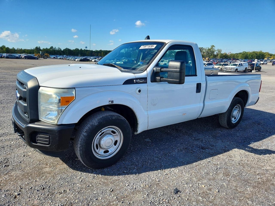 Вид 2013 FORD F250 SUPER DUTY, угол 1