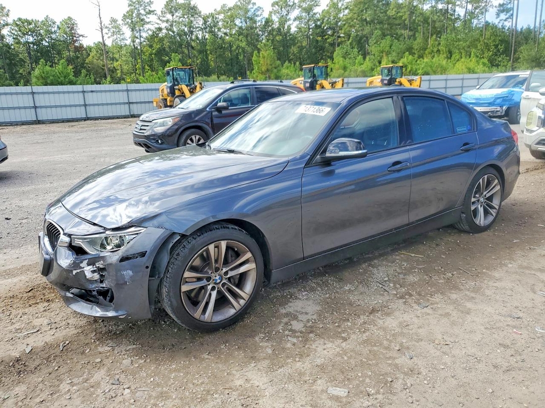 Vista de 2012 BMW 335 I, ángulo 1