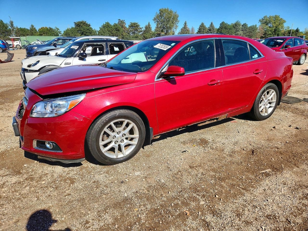 Vista de 2013 CHEVROLET MALIBU 2LT, ángulo 1