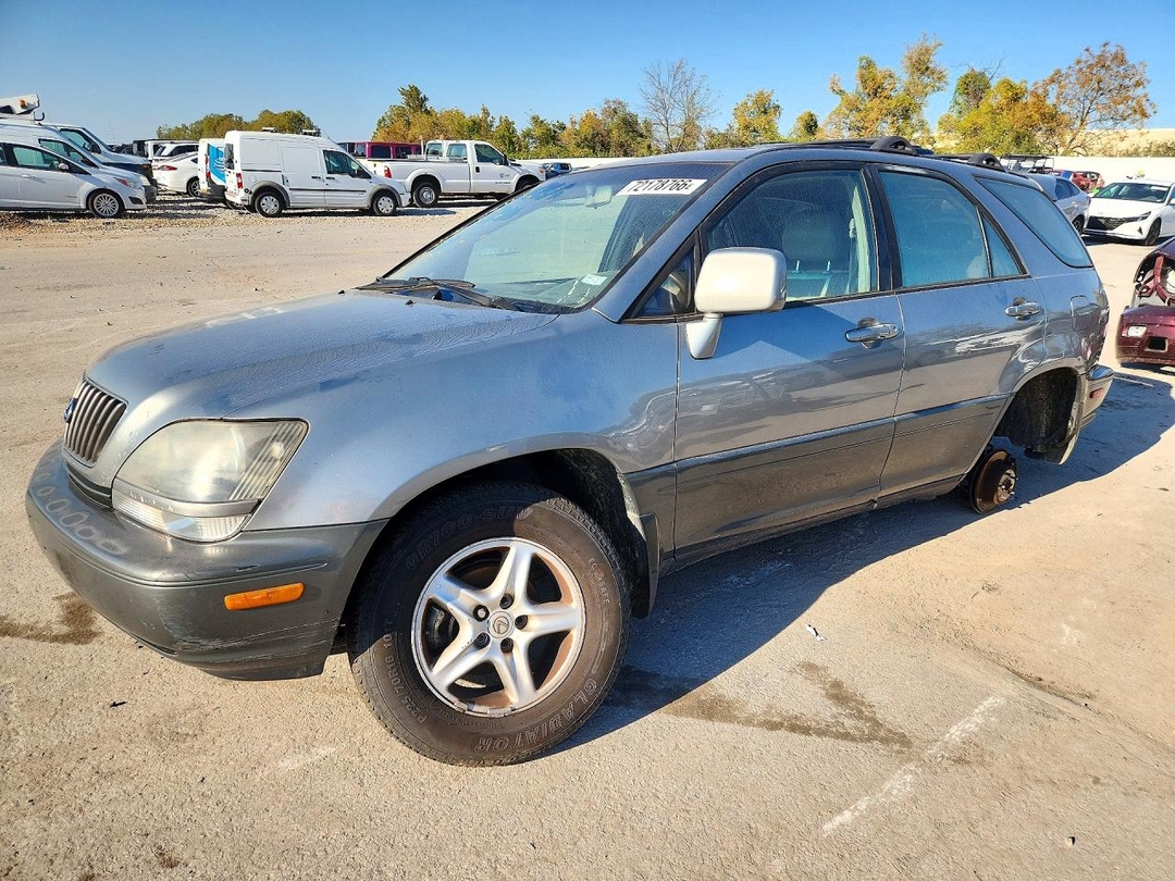 Vue de 2000 LEXS RX 300, angle 1