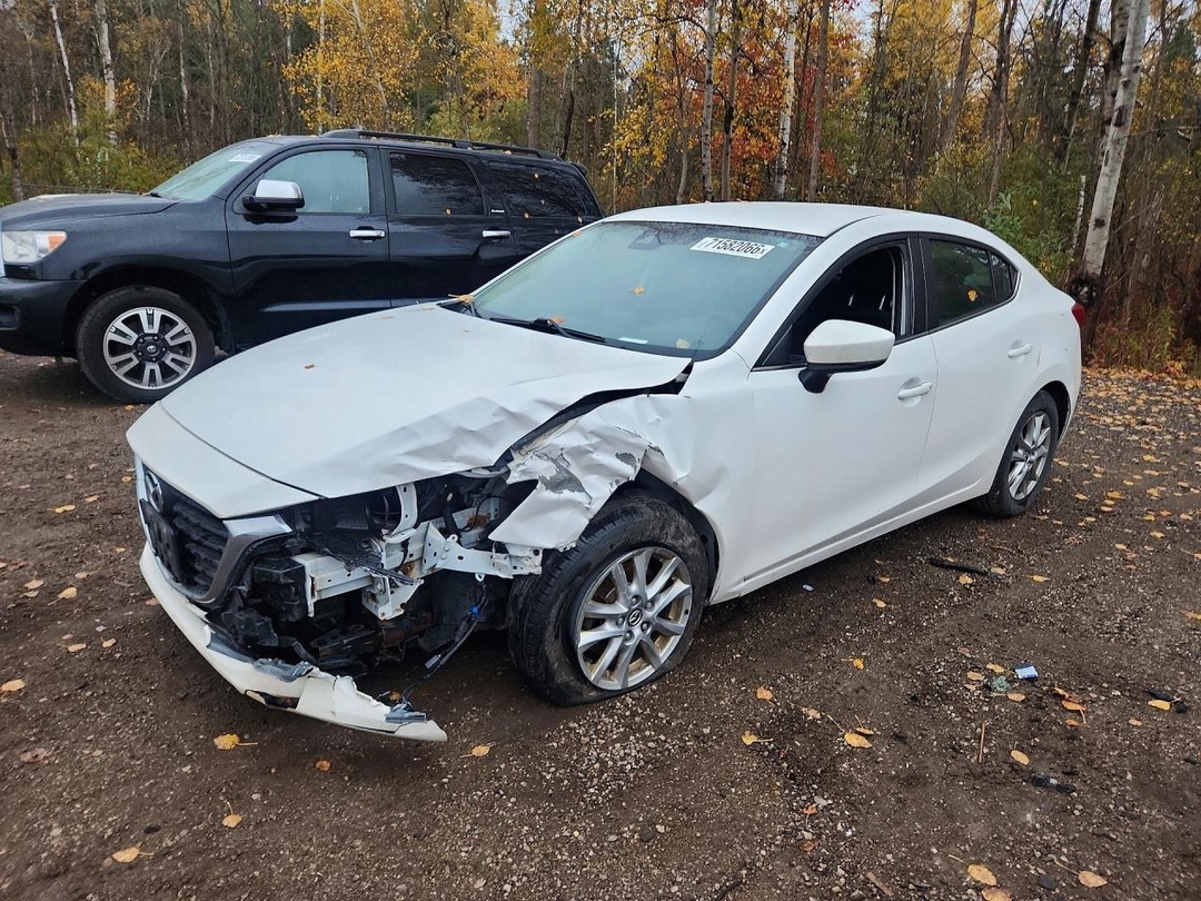 Vedere 2018 MAZDA 3 GS, unghi 1
